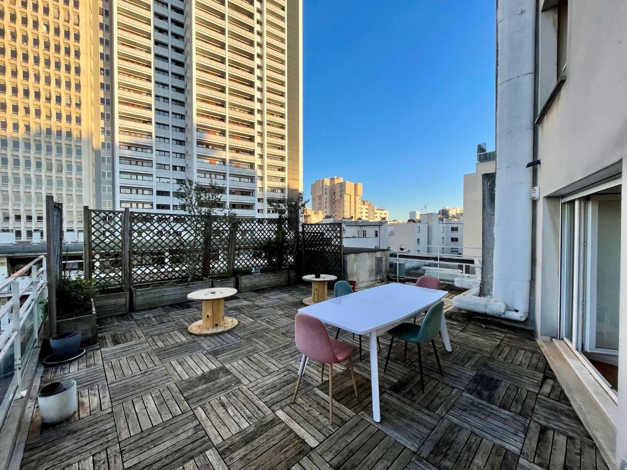 Montparnasse Castagnary Apartment