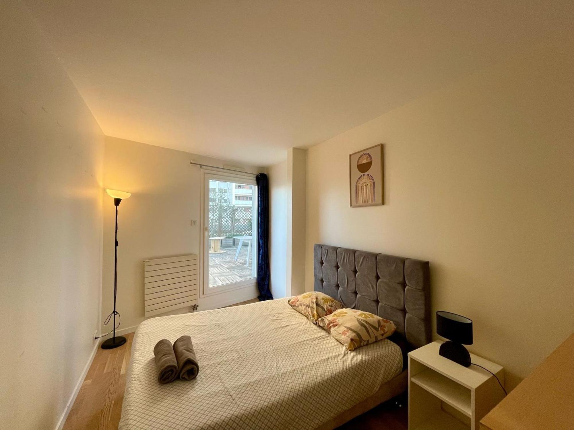 Montparnasse Castagnary Apartment
